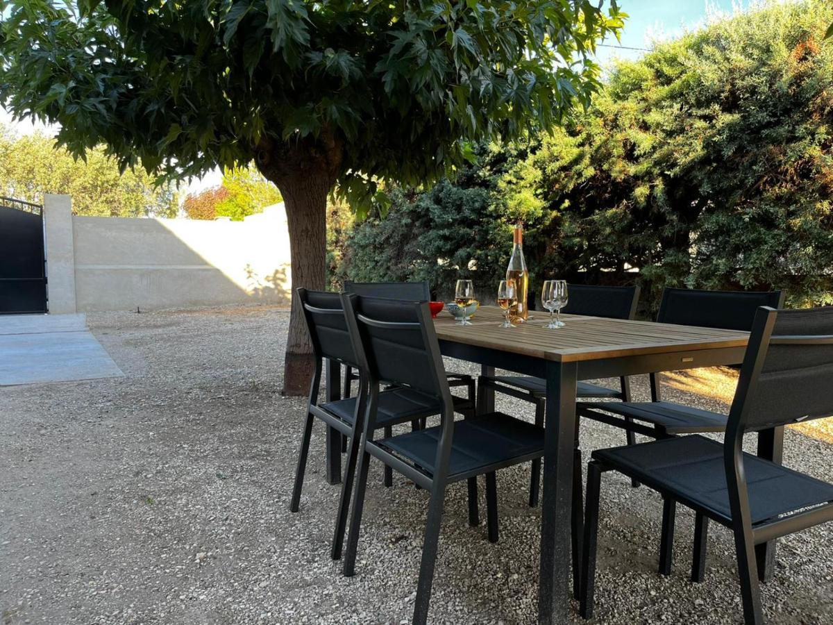 Les Olivades Villa Cavaillon Buitenkant foto